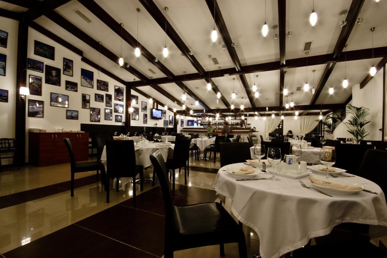 Kapriz Karakol Hotel Kültér fotó