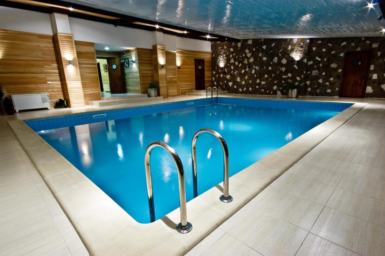 Kapriz Karakol Hotel Kültér fotó