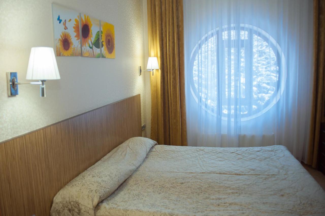 Kapriz Karakol Hotel Kültér fotó
