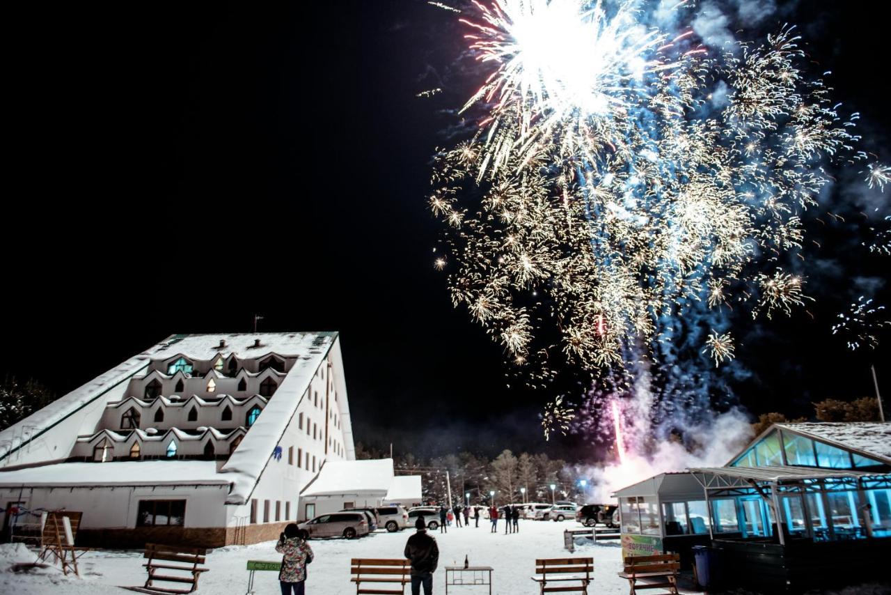 Kapriz Karakol Hotel Kültér fotó